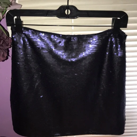 Banana Republic mini skirt - Picture 4 of 6